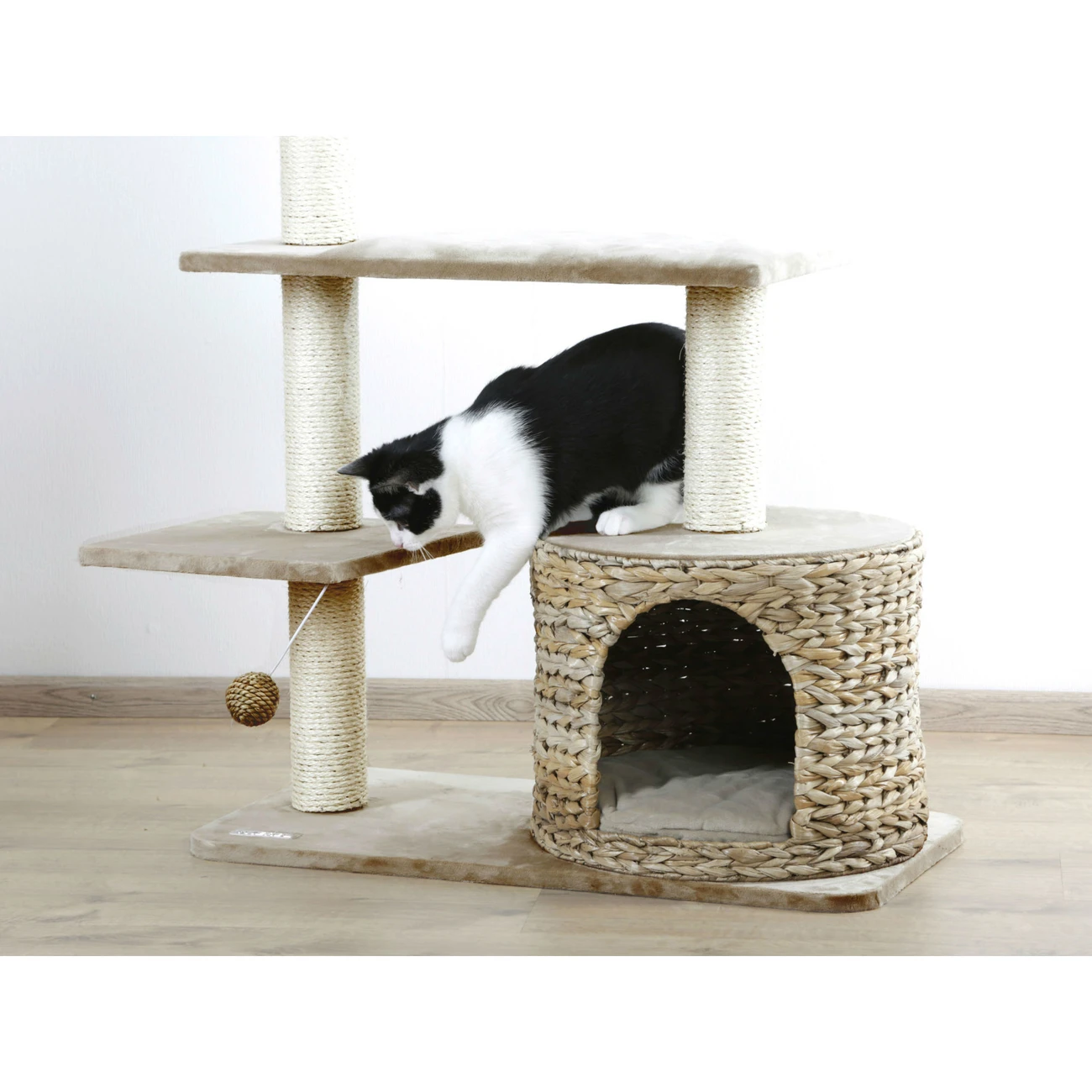 Kerbl Kratzbaum Banana Leaf Jade 4 Kerbl Kratzbaum Banana Leaf Jade – Bild 4